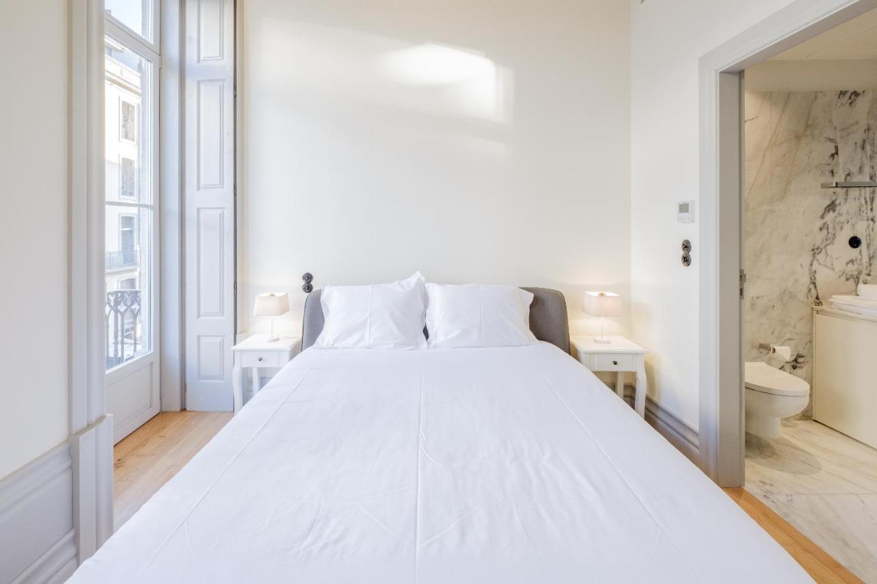 Boutique Rentals - Toledos One & Only Apt In Historical Center Of Porto Exterior foto